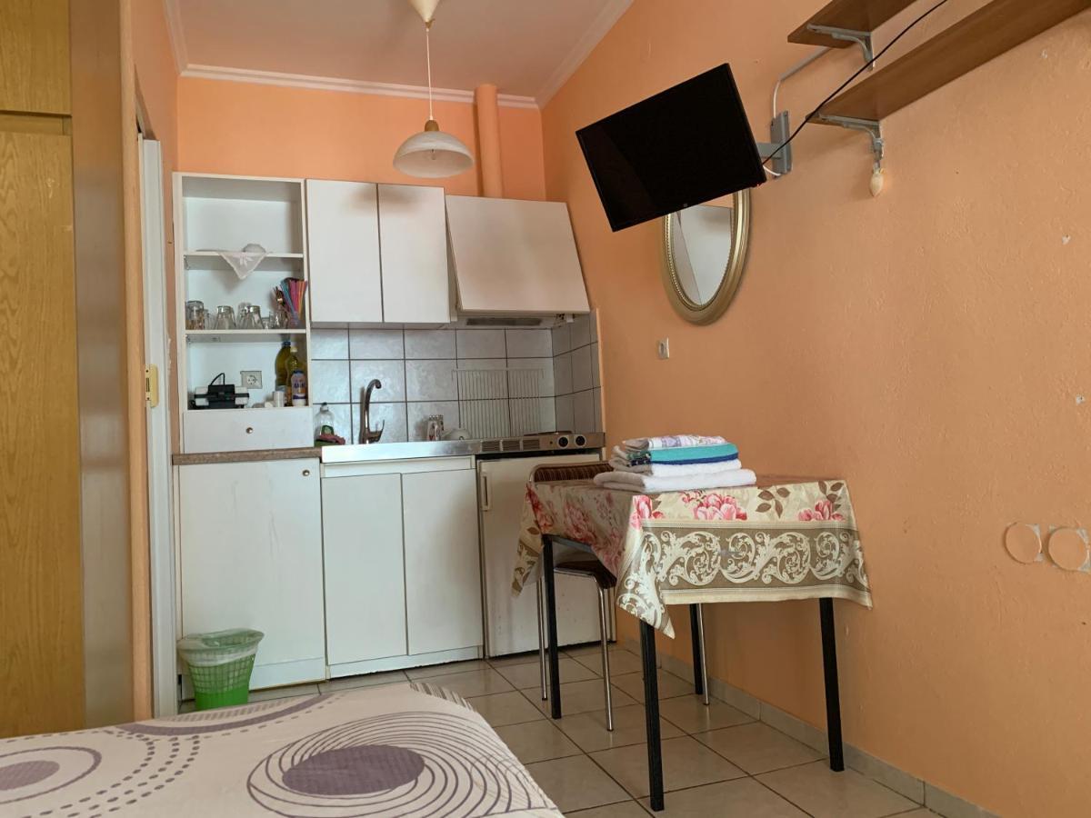 Alexandras Appartments Igoumenitsa Exterior photo